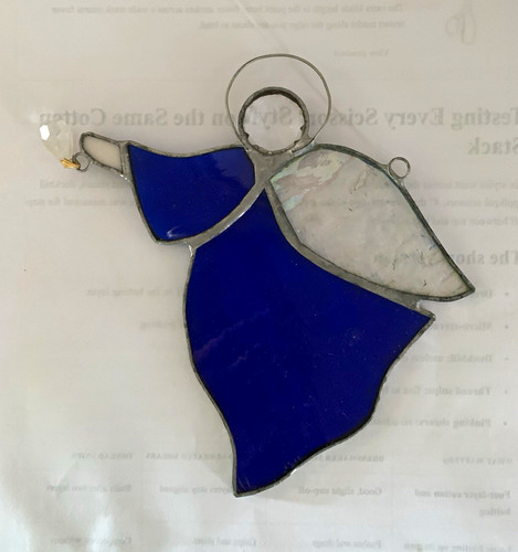 Unmarked blue white stained - blue/white,